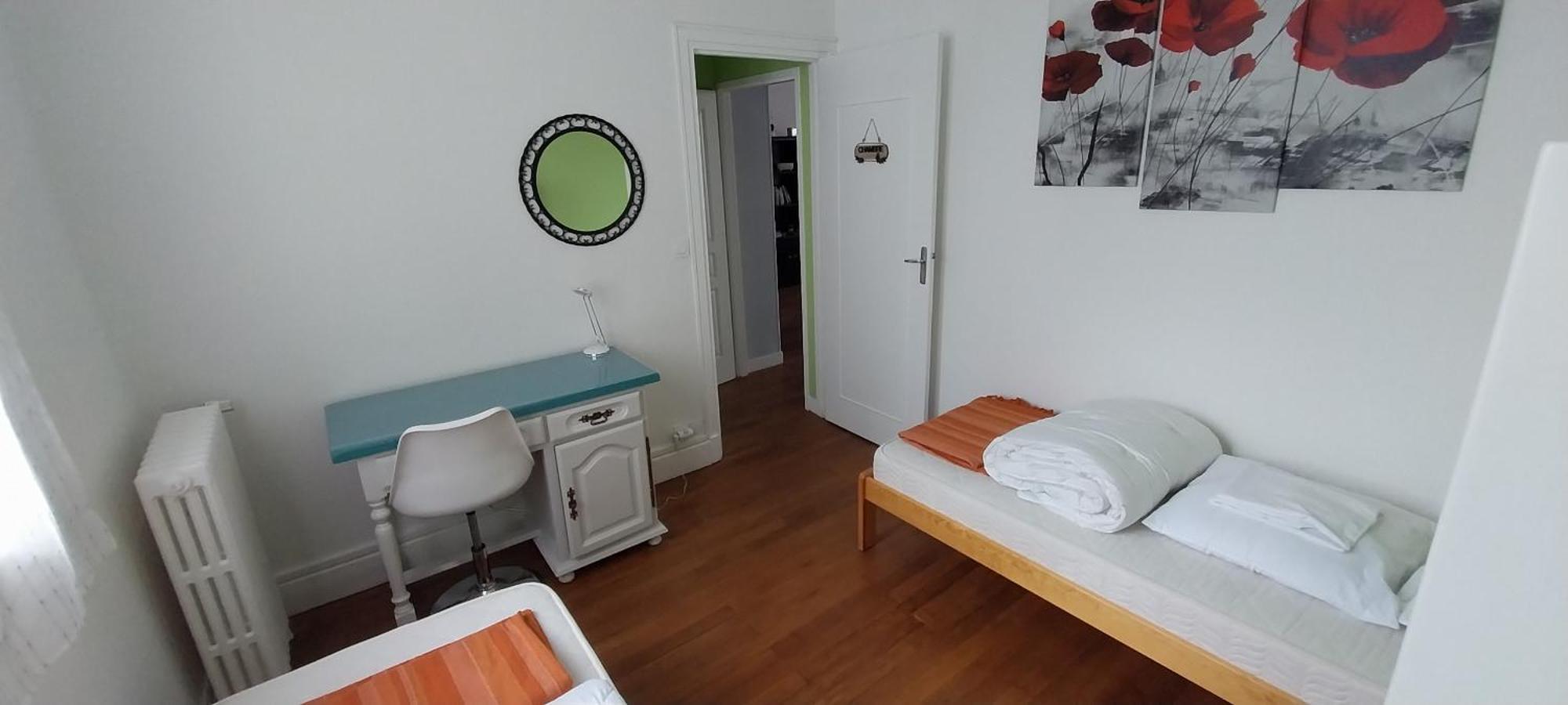 Maison De Ville Plein Centre, 3 Etoiles, A 200M De La Plage, Parking Prive, Wifi Royan Ngoại thất bức ảnh